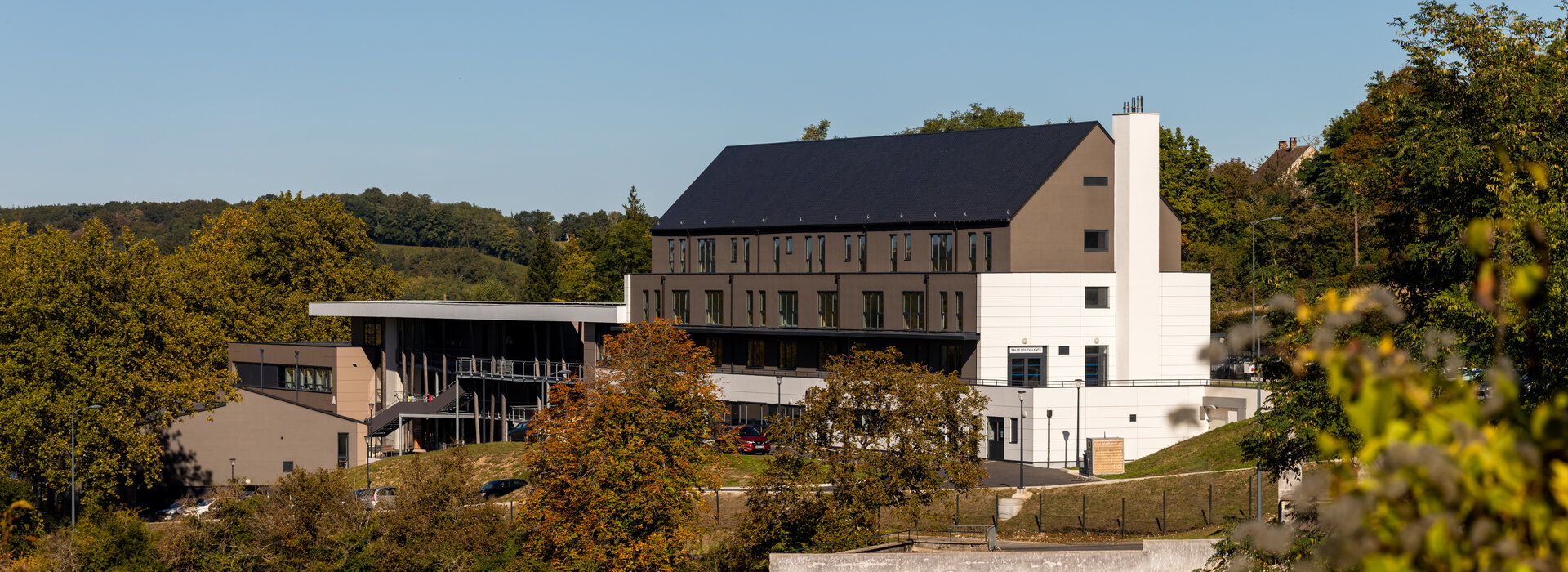 L'histoire du Collège Francine LECA à Sancerre