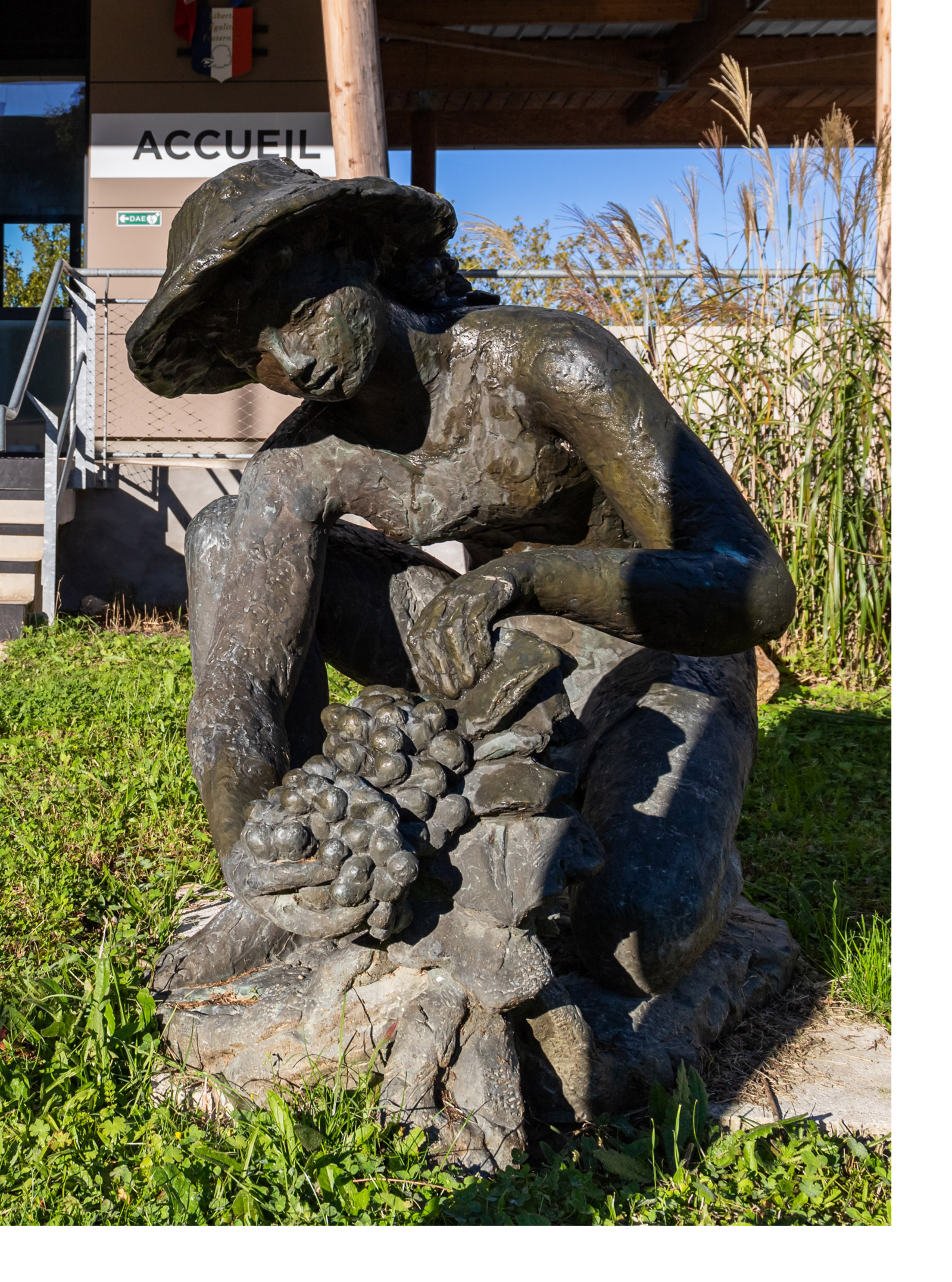 statue Collège Sancerre